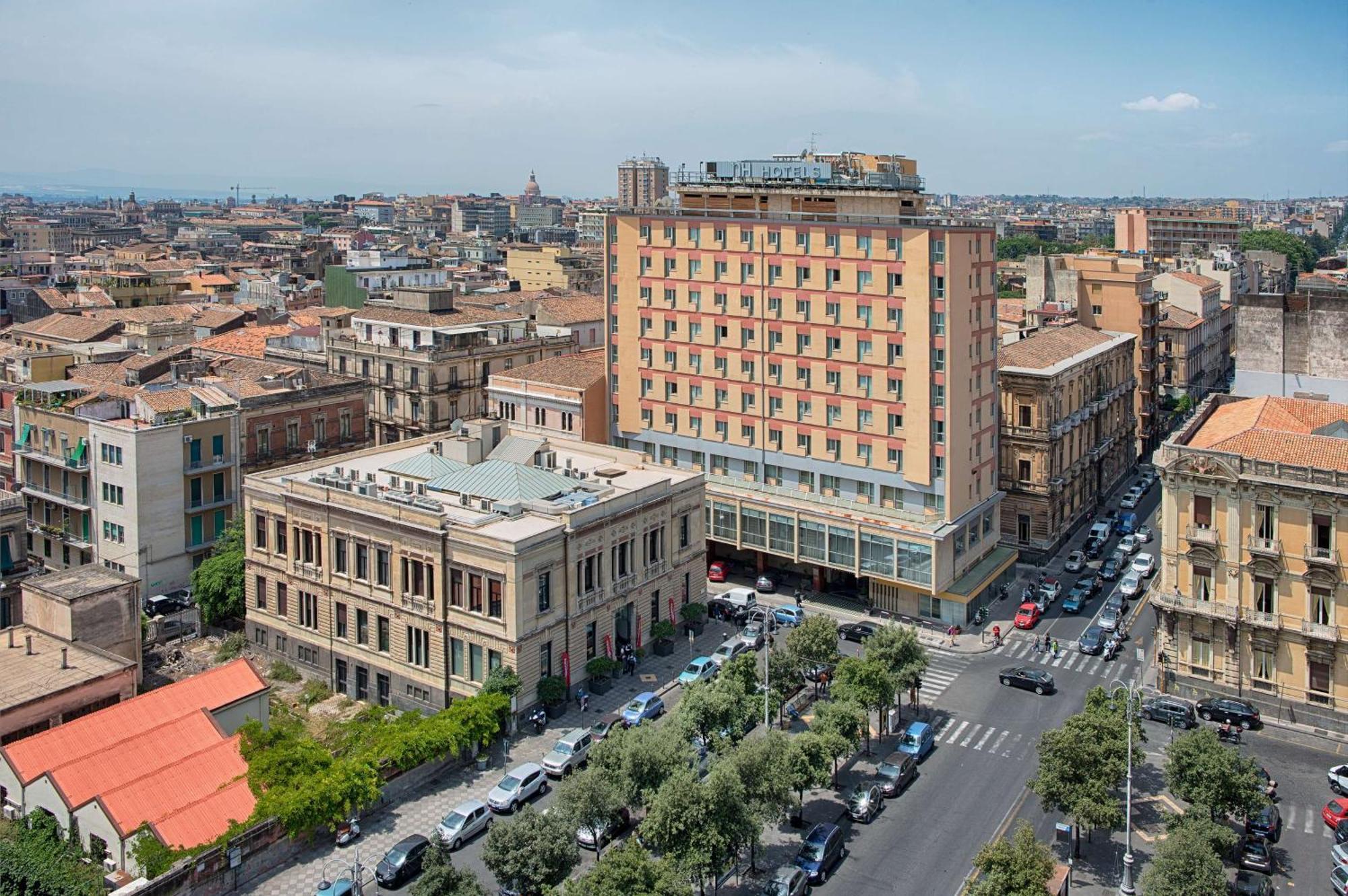 Hotel Nh Catania Centro Exterior foto